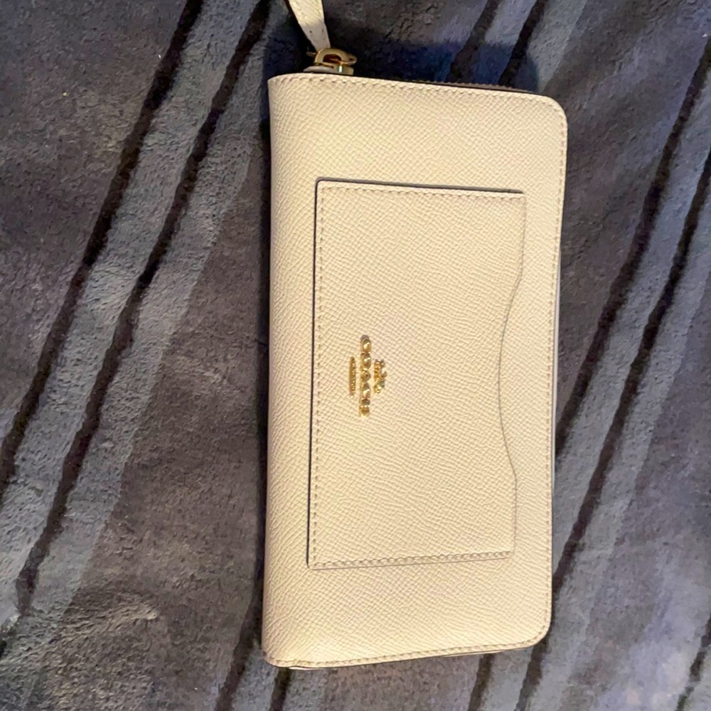 Coach wallet